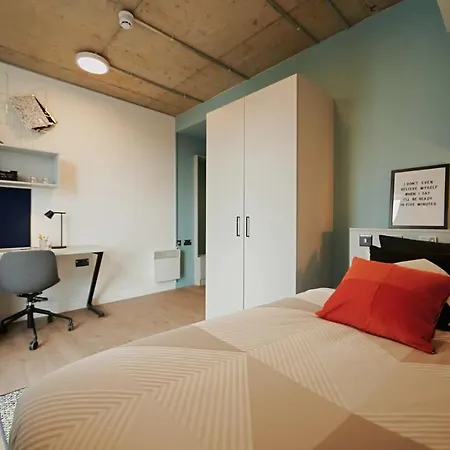 And Private Bedrooms At The Loom In Dublin