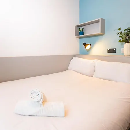 And Private Bedrooms At The Loom In Apartment Dublin