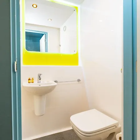 And Private Bedrooms At The Loom In Apartment