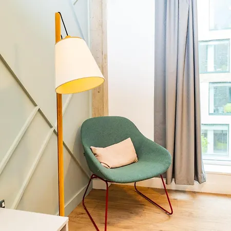 Apartment And Private Bedrooms At The Loom In Dublin