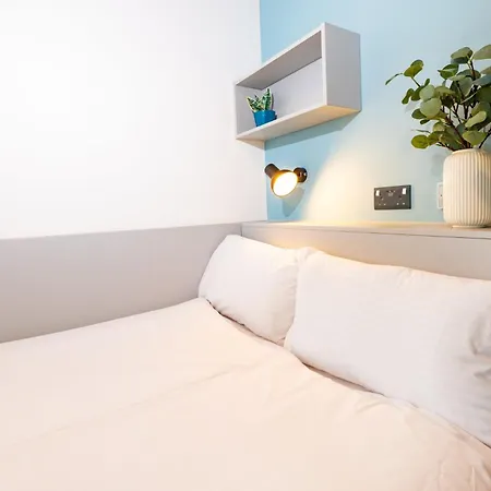 And Private Bedrooms At The Loom In Apartment