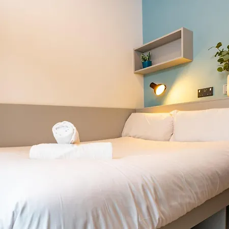And Private Bedrooms At The Loom In Dublin