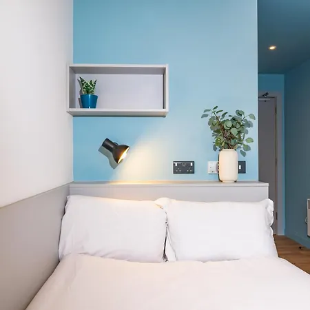 And Private Bedrooms At The Loom In Apartment