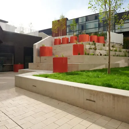 The Loom - Aparto Apartman *