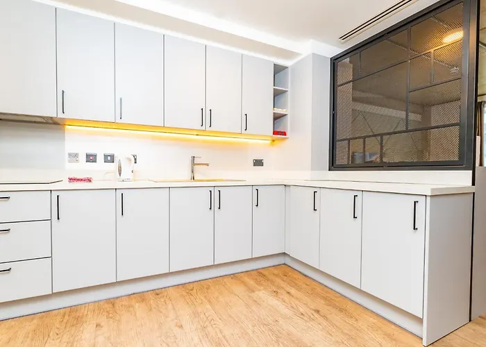 The Loom - Aparto * Dublin